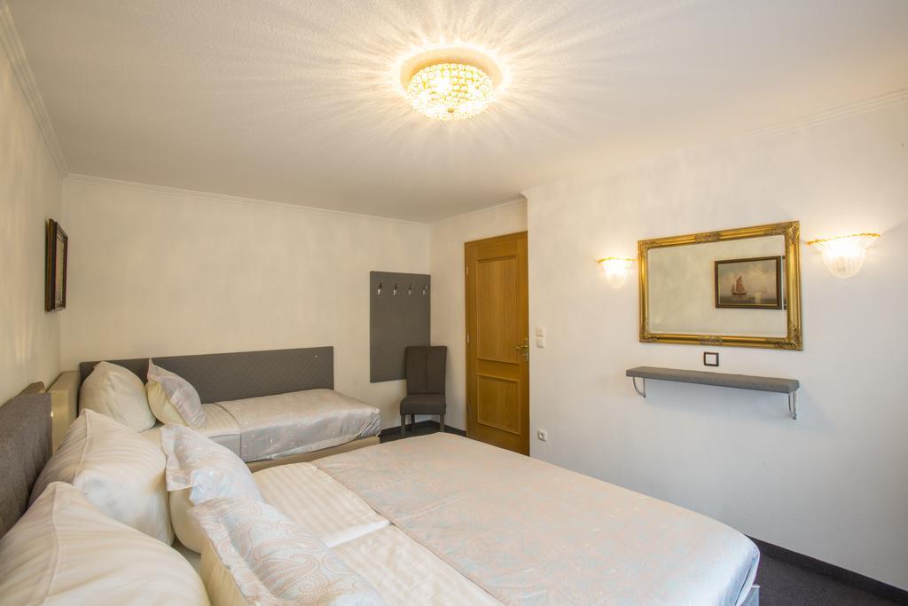 Golden Gapa Central Apartment 4 Garmisch-Partenkirchen járás Szoba fotó
