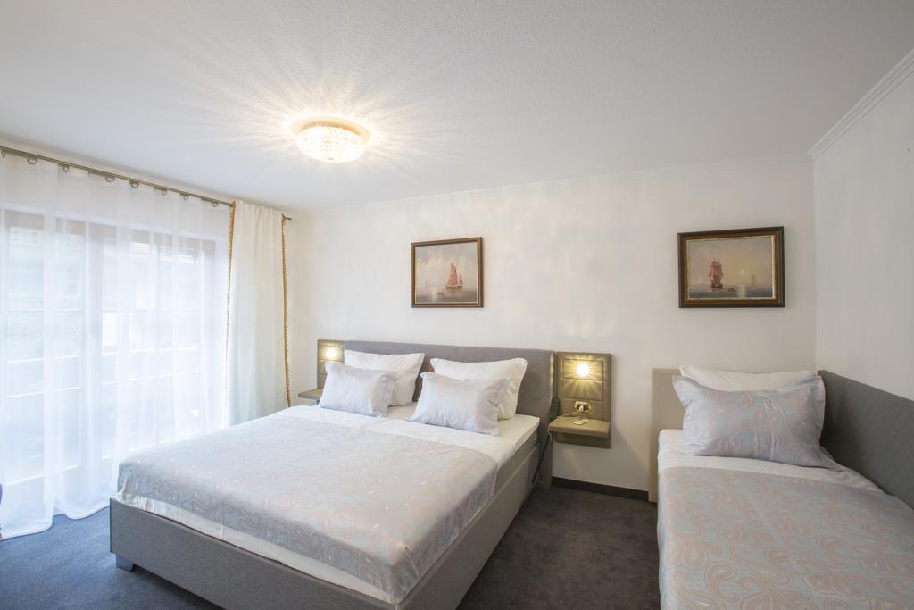 Golden Gapa Central Apartment 4 Garmisch-Partenkirchen járás Szoba fotó