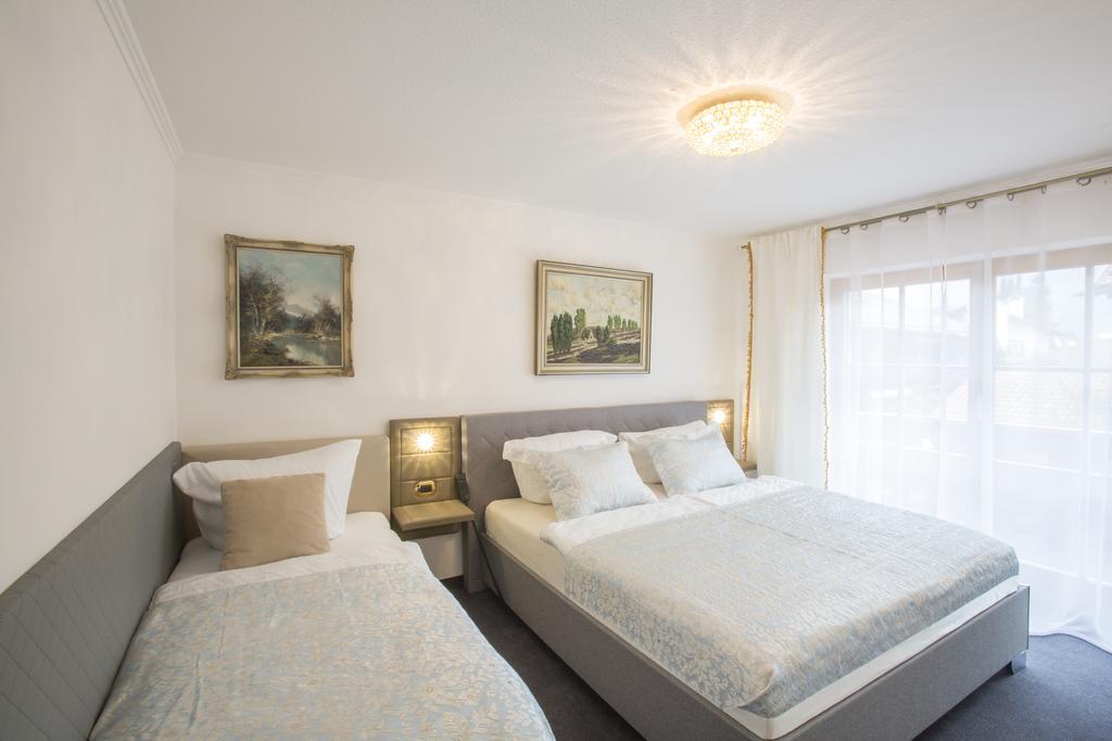 Golden Gapa Central Apartment 4 Garmisch-Partenkirchen járás Szoba fotó
