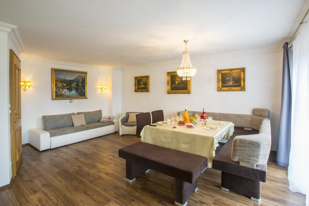Golden Gapa Central Apartment 4 Garmisch-Partenkirchen járás Szoba fotó