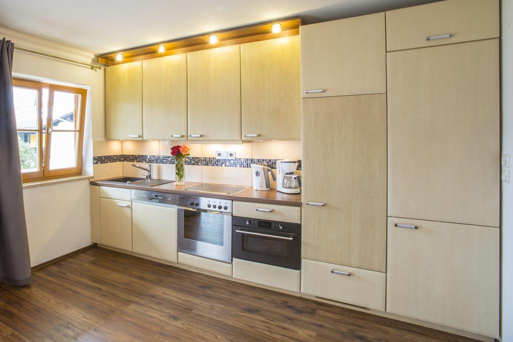 Golden Gapa Central Apartment 4 Garmisch-Partenkirchen járás Szoba fotó