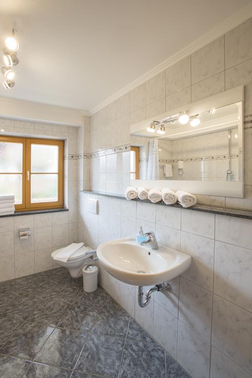 Golden Gapa Central Apartment 4 Garmisch-Partenkirchen járás Szoba fotó